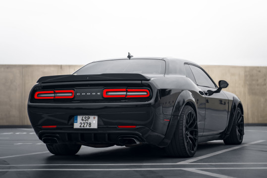 Pronájem Dodge Challenger 2015 Shaker