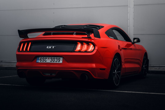 Pronájem Mustangu GT Shelby paket